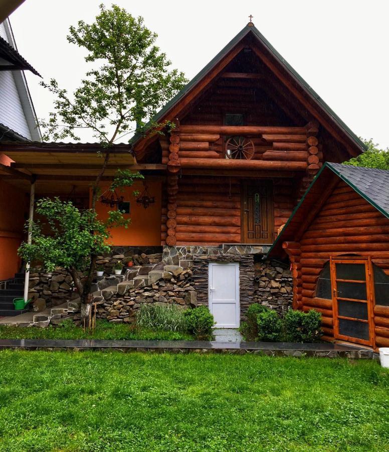 Садиба Between Mountains Mizhhirya  Exterior foto